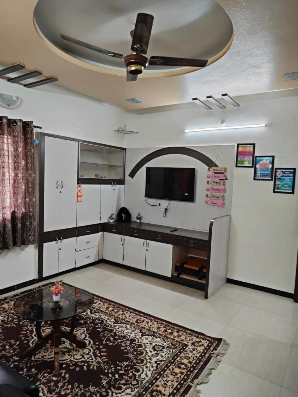 Nirvana By Grand Tour - Peaceful Home Stay Нашик Екстер'єр фото